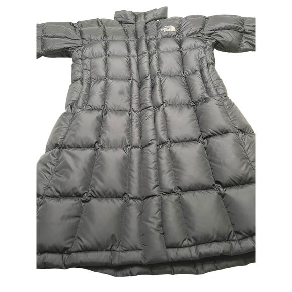 The North Face Women’s Long Black Down 600 Fill Puffer Jacket / Winter Coat - M - Picture 3 of 9